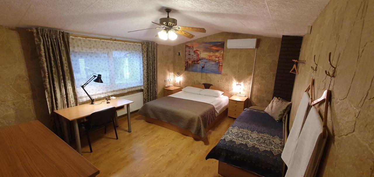Aparthotel 4 ,, Cosy House Billiard " - Sauna & Parking Kaunas Exterior photo